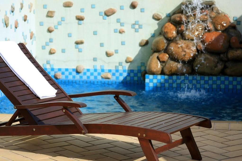 Ibis Styles Joinville Exterior foto